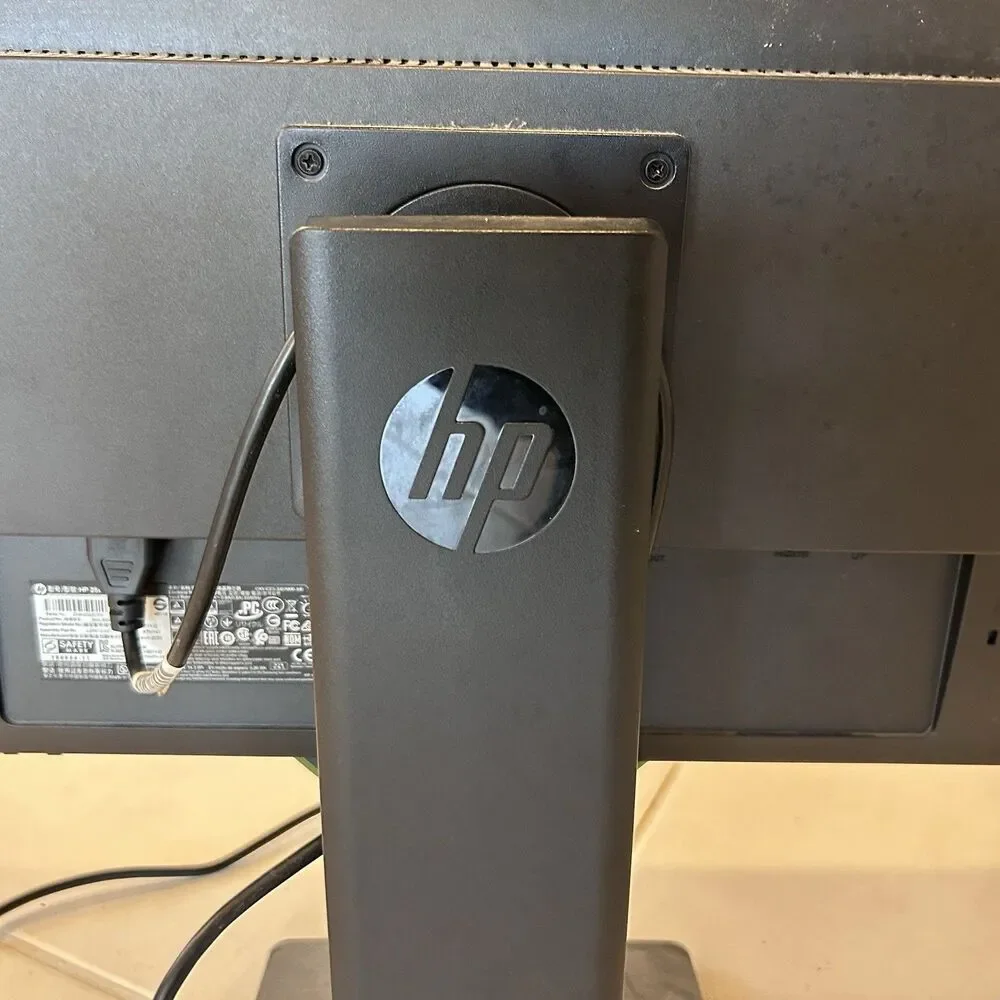 HP Monitor 25x 24.5-inch Monitor, a fast, vibrant display with gaming essantials